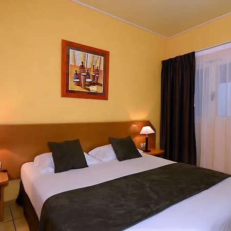 Les Alberes Hotel